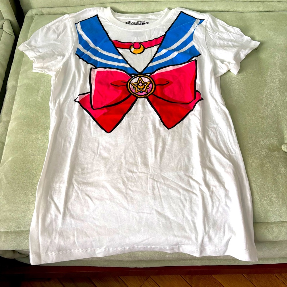 NEW Sailor Moon Tee